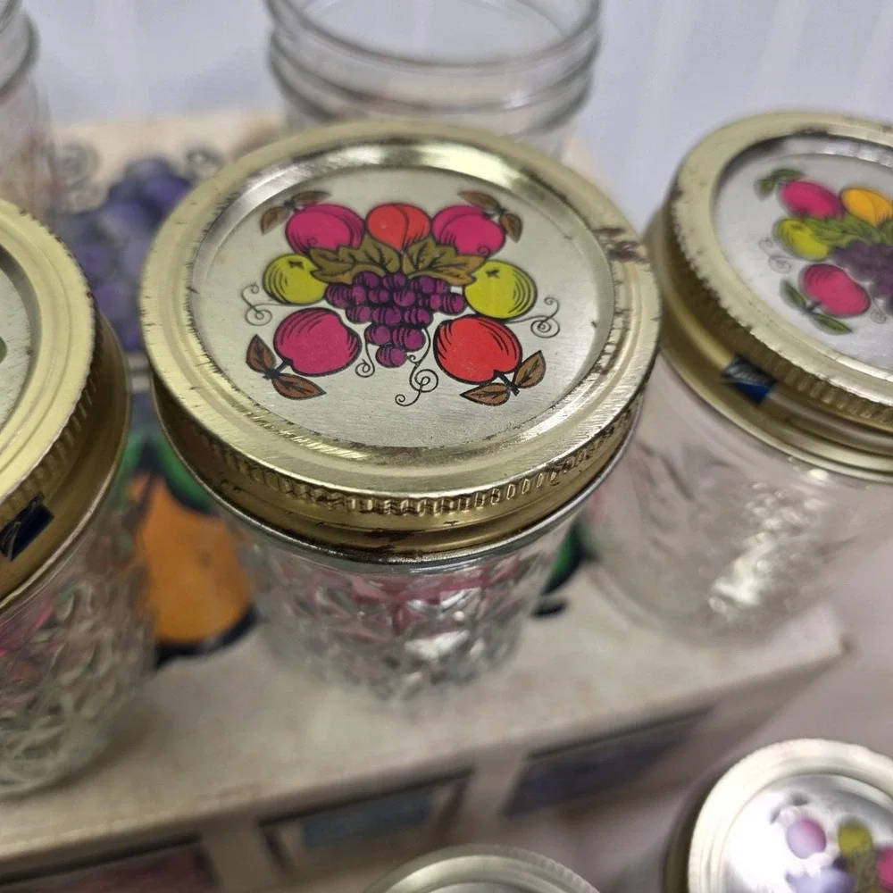 10 Ball Quilted Crystal Jelly Jars Tall w/ Grapes & Fruit Lids 4